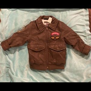 NWT 3T babyGap Peanuts jacket. Limited Edition